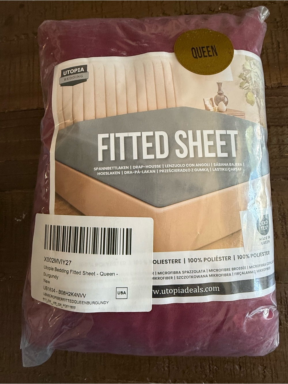 Utopia Bedding Queen Fitted Sheet Burgundy Microfiber – NEW Sealed